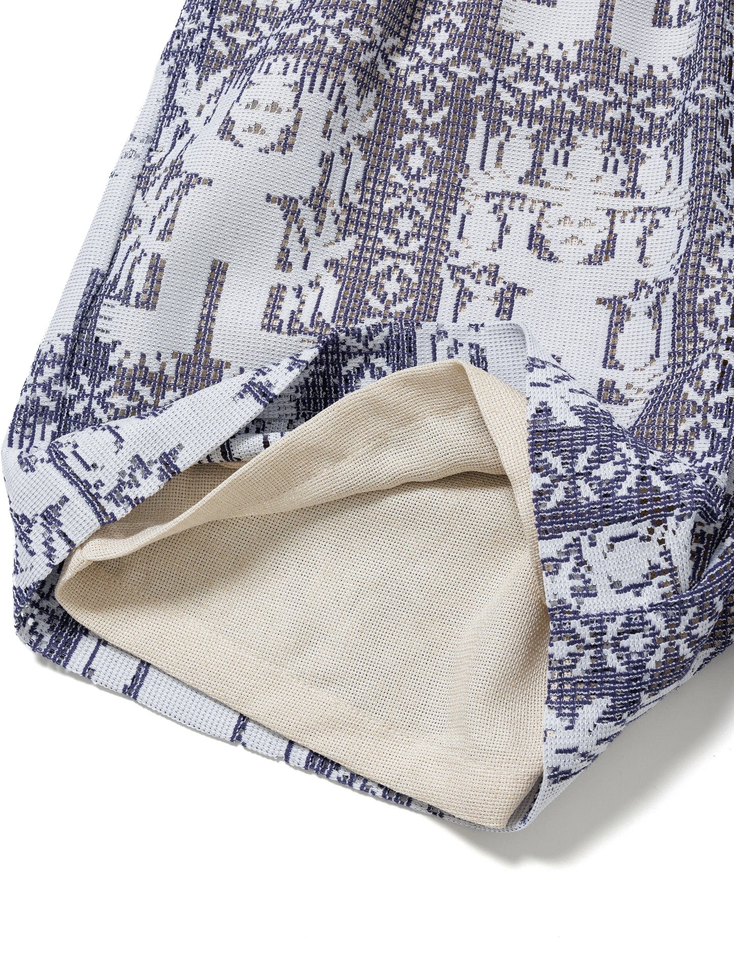 25SS-PA5-003 / SHORTS “AMULET LACE” / RED